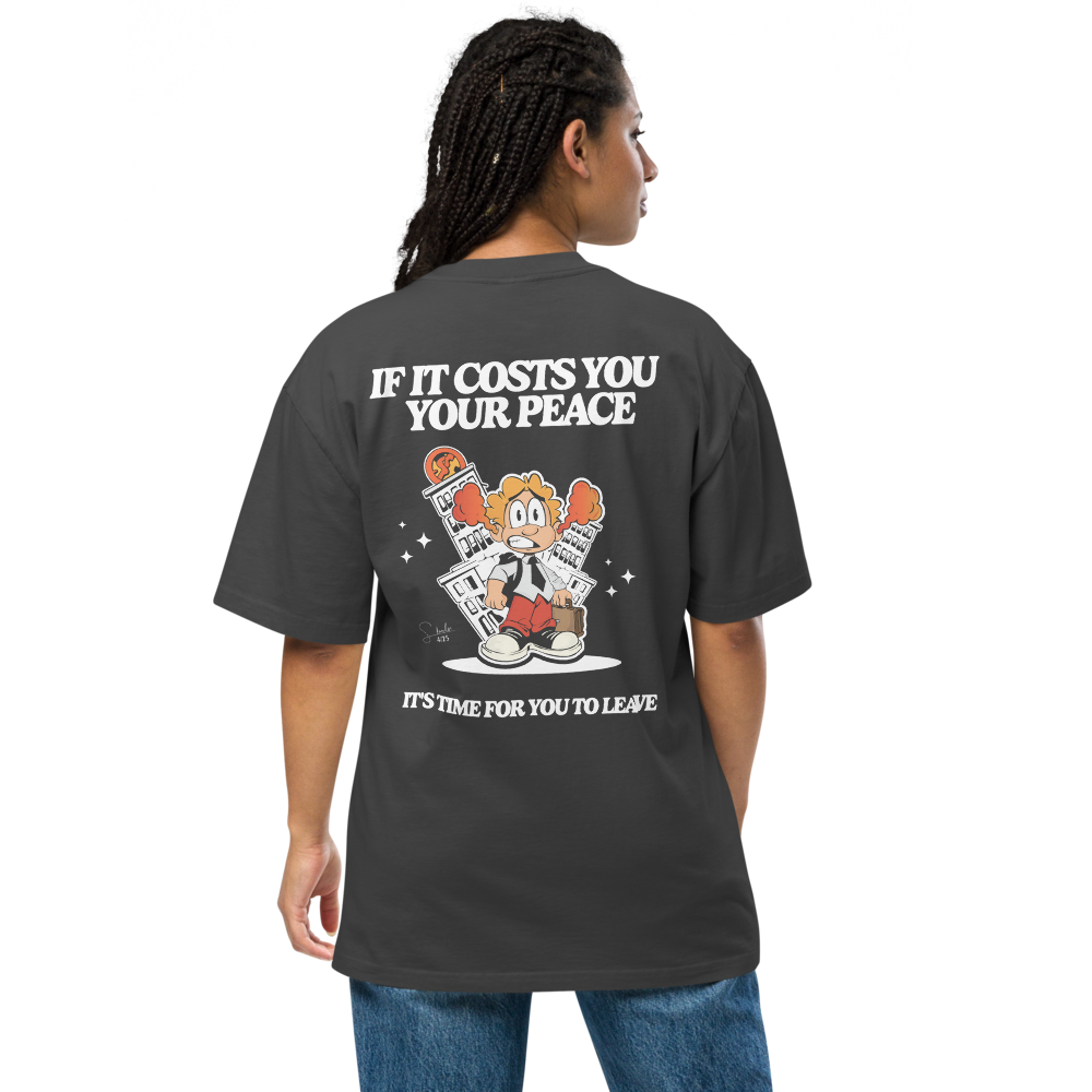 Model with black t shirt
